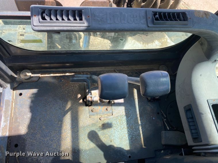 image for item MG9794 2006 Bobcat 341G  mini excavator