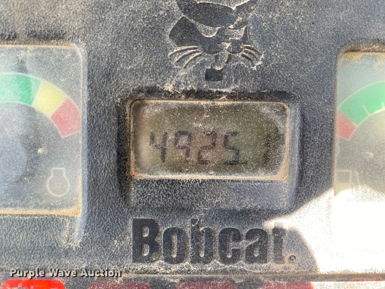 image for item MG9794 2006 Bobcat 341G  mini excavator