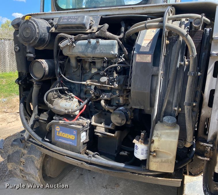 image for item MG9794 2006 Bobcat 341G  mini excavator