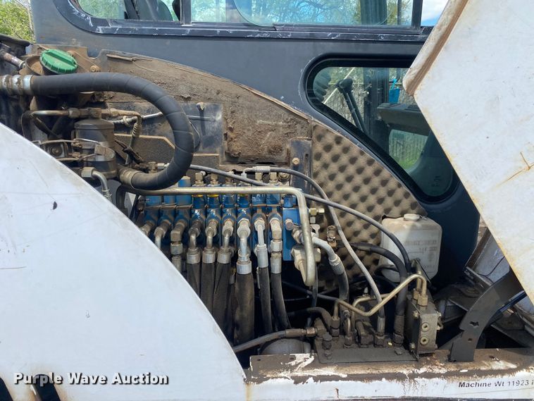 image for item MG9794 2006 Bobcat 341G  mini excavator