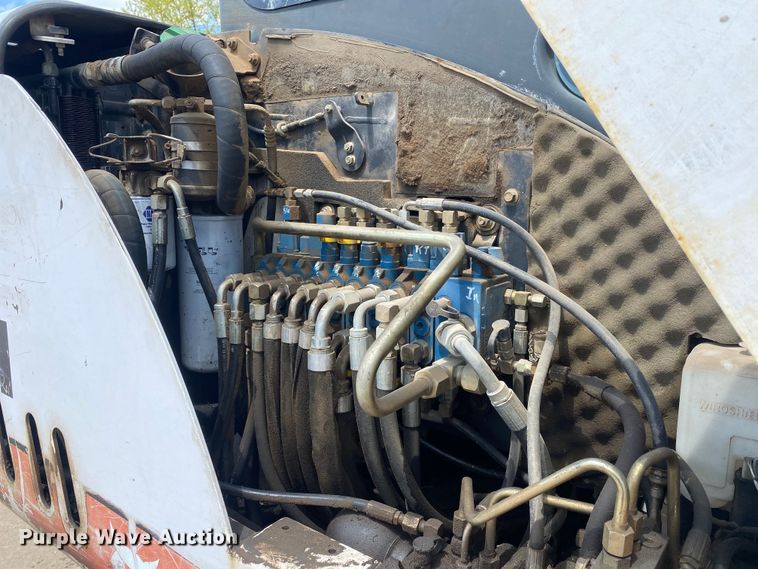 image for item MG9794 2006 Bobcat 341G  mini excavator