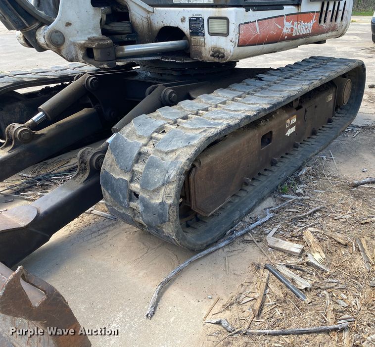 image for item MG9794 2006 Bobcat 341G  mini excavator