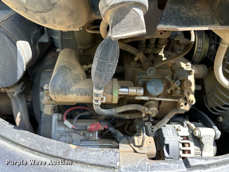 image for item MG9795 2011 Bobcat E32  mini excavator