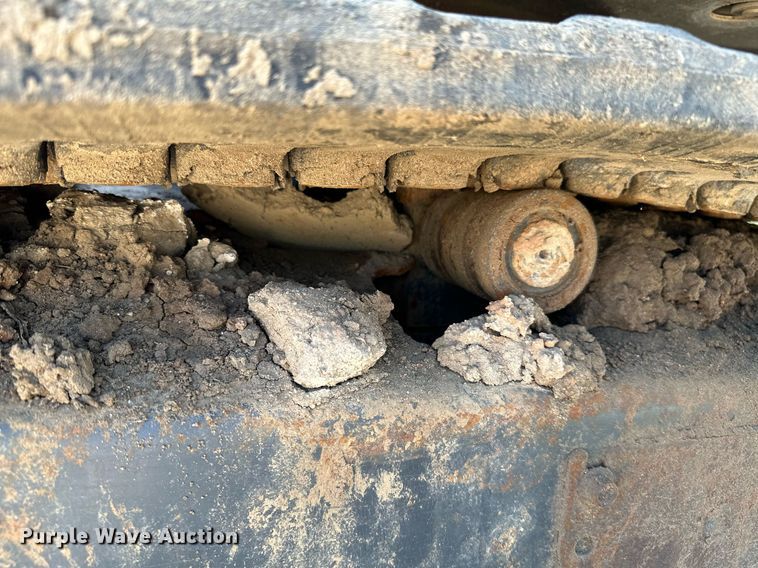 image for item MG9795 2011 Bobcat E32  mini excavator