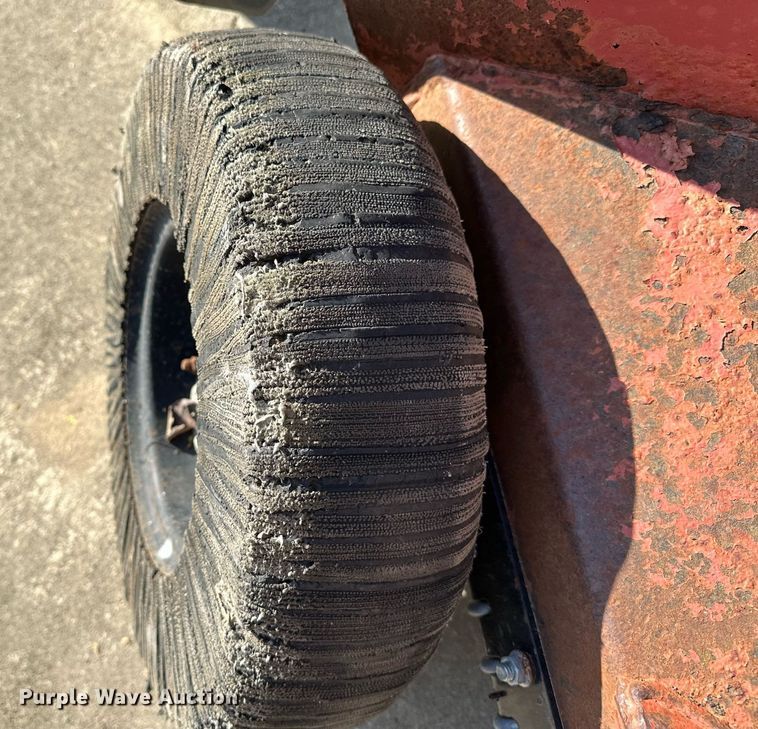 image for item MG9798 Bush Hog 3715  batwing rotary mower