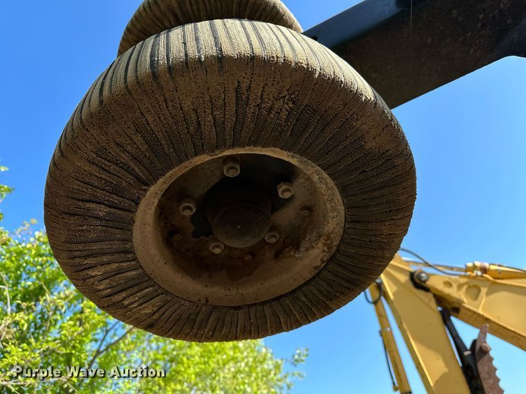 image for item MG9798 Bush Hog 3715  batwing rotary mower