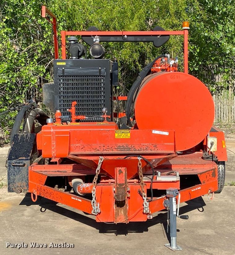 image for item MG9799 2009 Duraco DuraPatcher 125DJT  spray injection pothole patcher