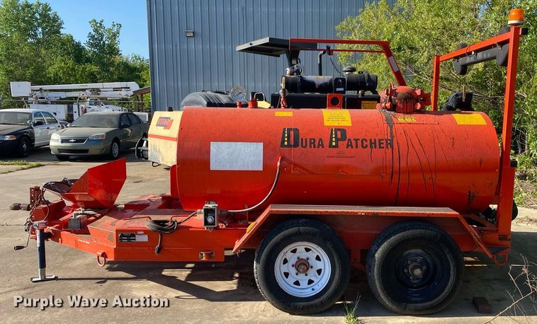 image for item MG9799 2009 Duraco DuraPatcher 125DJT  spray injection pothole patcher