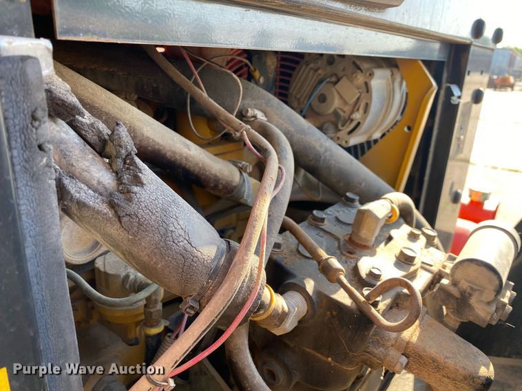 image for item MG9799 2009 Duraco DuraPatcher 125DJT  spray injection pothole patcher