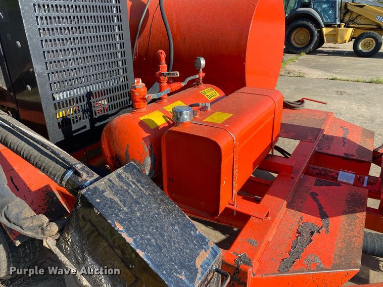 image for item MG9799 2009 Duraco DuraPatcher 125DJT  spray injection pothole patcher