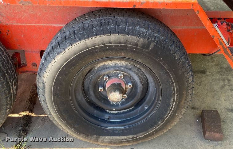 image for item MG9799 2009 Duraco DuraPatcher 125DJT  spray injection pothole patcher