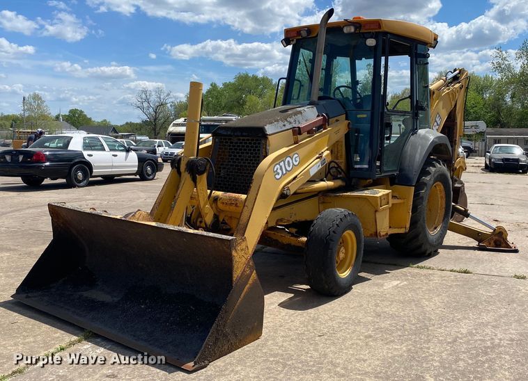 image for item MG9800 2003 John Deere 310G  backhoe