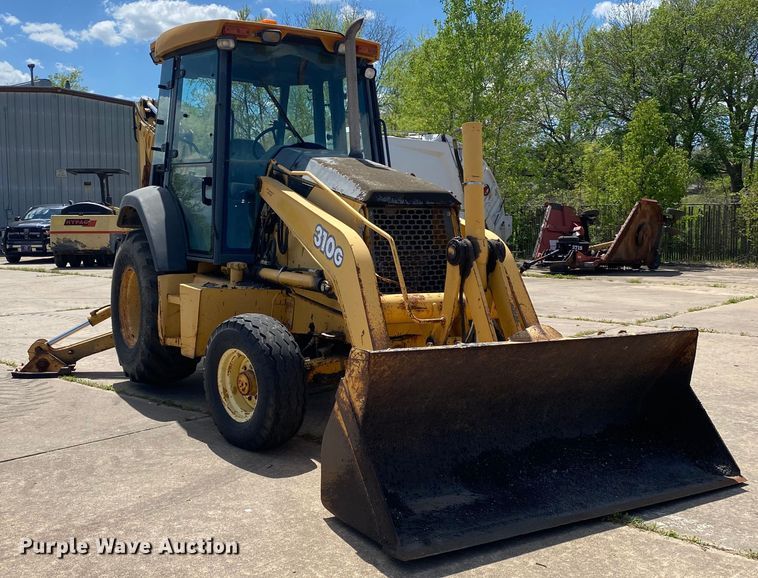image for item MG9800 2003 John Deere 310G  backhoe