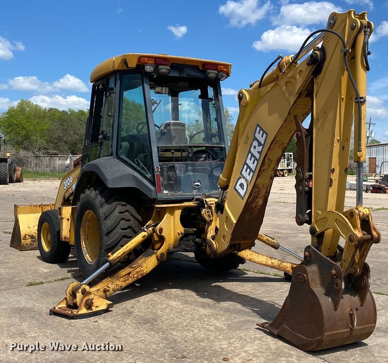 image for item MG9800 2003 John Deere 310G  backhoe