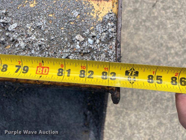 image for item MG9800 2003 John Deere 310G  backhoe