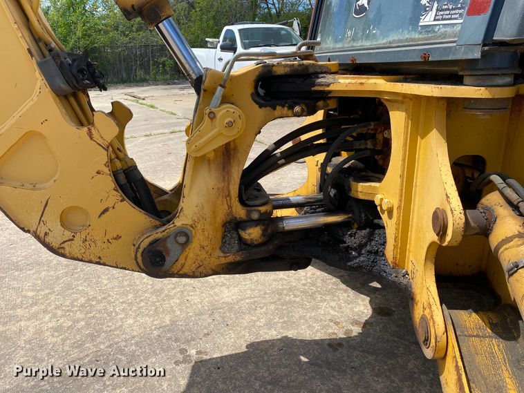 image for item MG9800 2003 John Deere 310G  backhoe