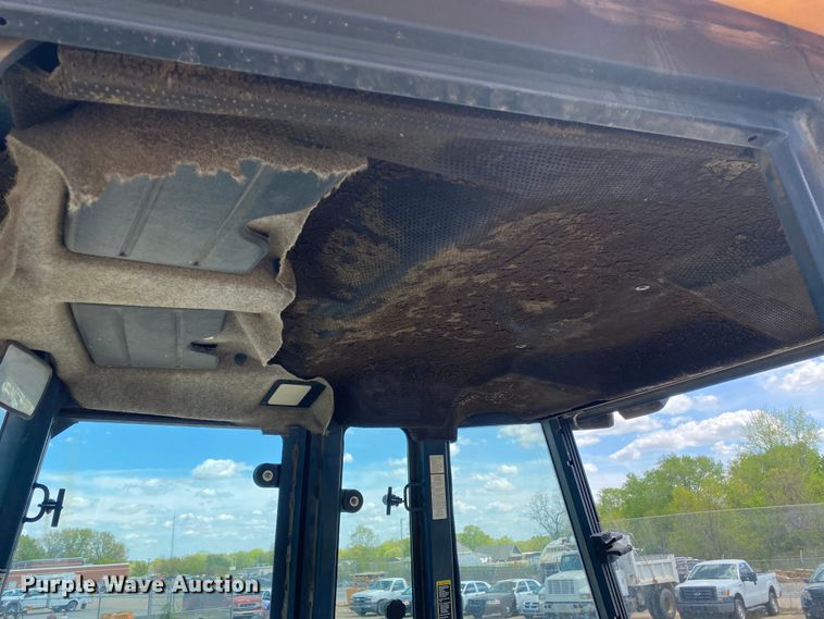 image for item MG9800 2003 John Deere 310G  backhoe