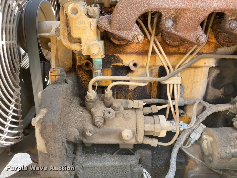 image for item MG9800 2003 John Deere 310G  backhoe