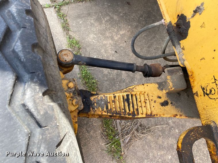 image for item MG9800 2003 John Deere 310G  backhoe