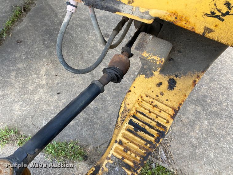 image for item MG9800 2003 John Deere 310G  backhoe