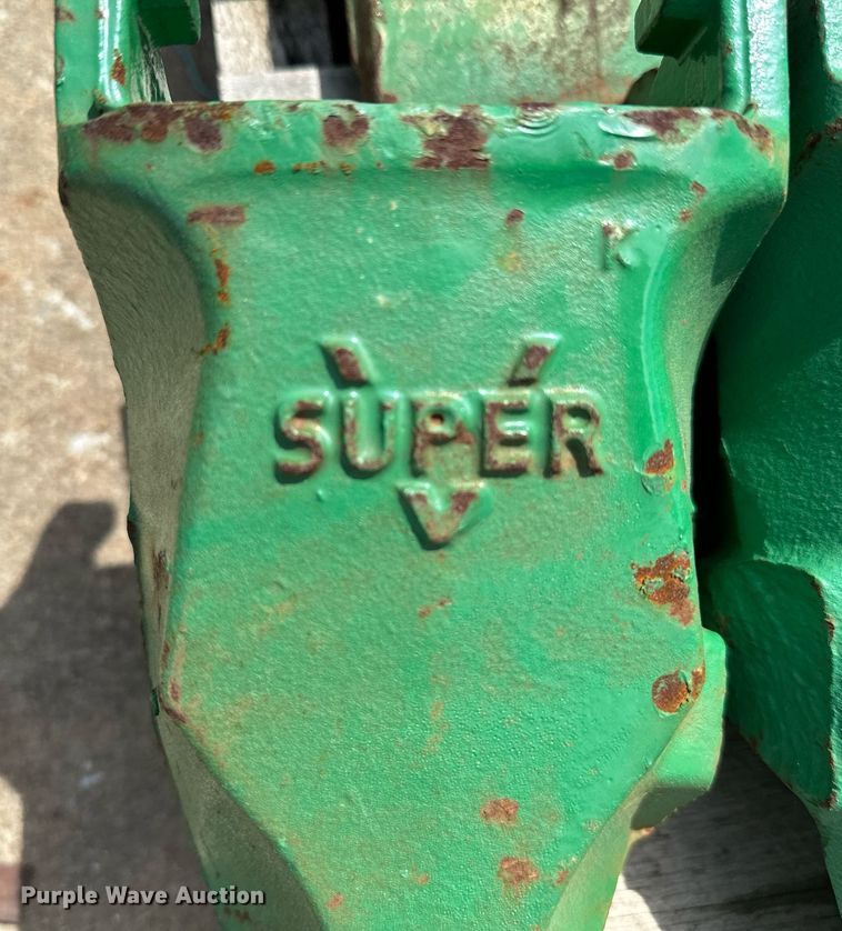 image for item MG9817 (17) bucket teeth