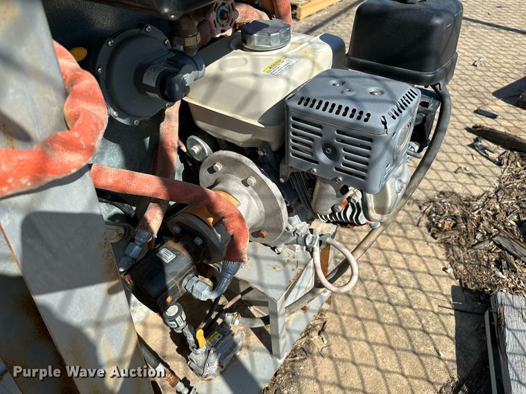 image for item MG9818 Advanced Striping Equipment Thermo Mark II 650  melting kettle