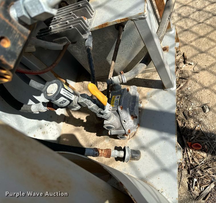 image for item MG9818 Advanced Striping Equipment Thermo Mark II 650  melting kettle