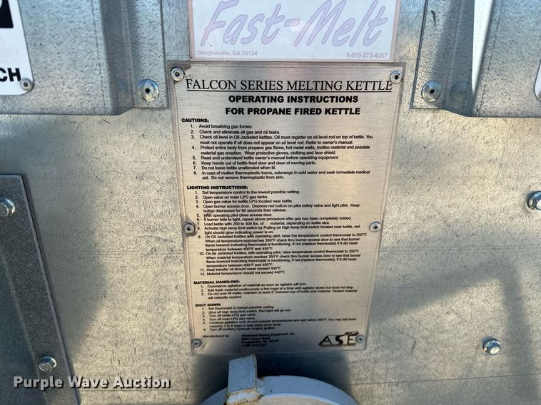 image for item MG9818 Advanced Striping Equipment Thermo Mark II 650  melting kettle