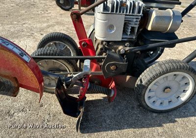 image for item MG9825 Lawn equipment
