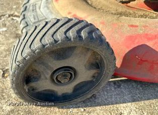 image for item MG9825 Lawn equipment