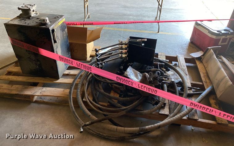 image for item MG9828 Snow plow parts