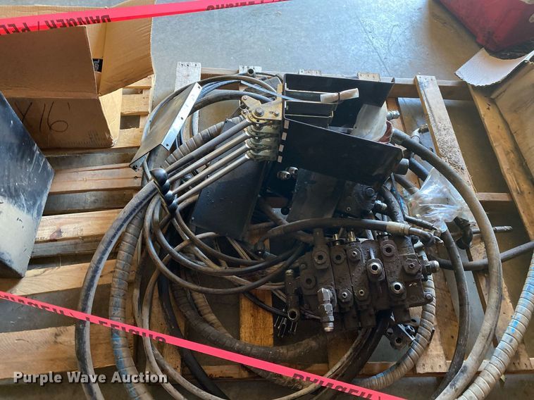 image for item MG9828 Snow plow parts