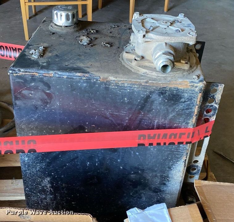 image for item MG9828 Snow plow parts