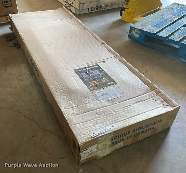 image for item MG9832 Ranger Design 3020-RP  cargo van partition