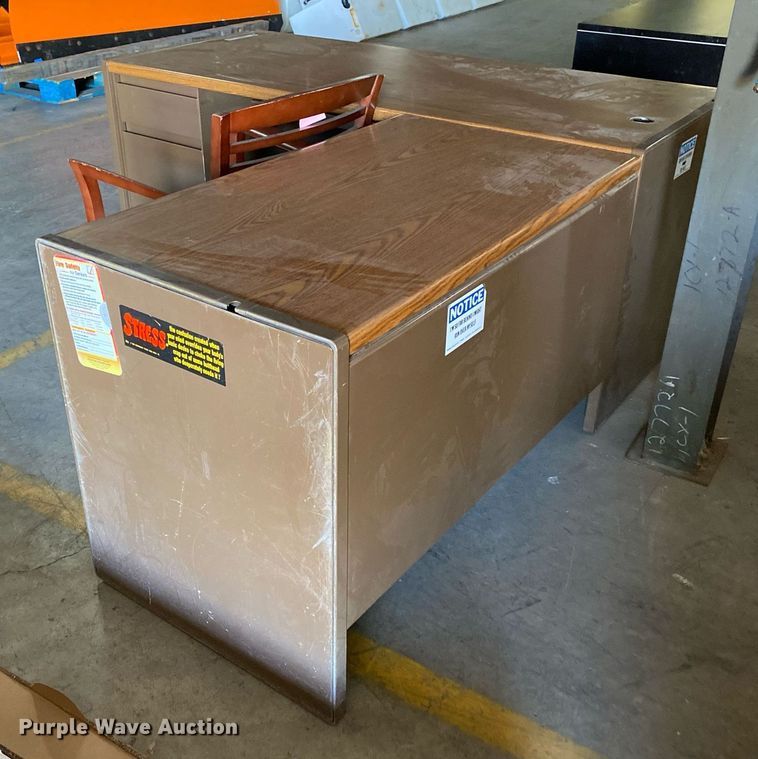 image for item MG9833 Furniture