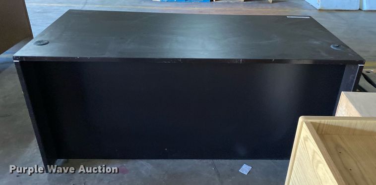 image for item MG9834 Desk