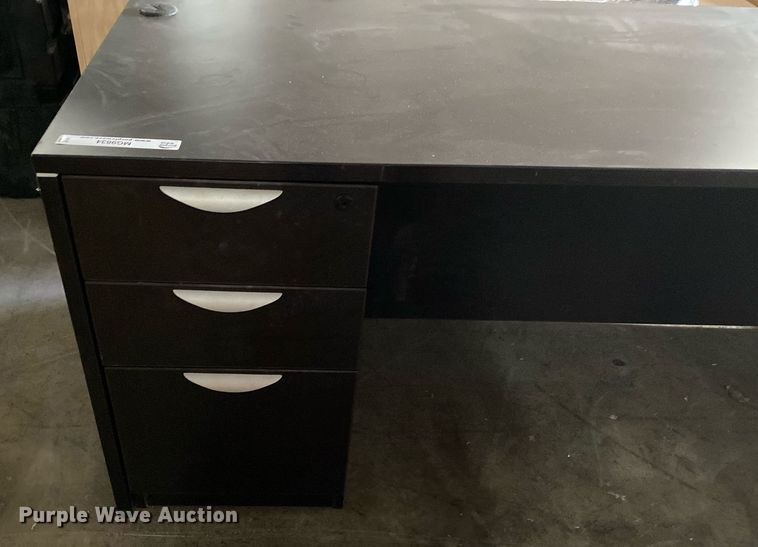 image for item MG9834 Desk