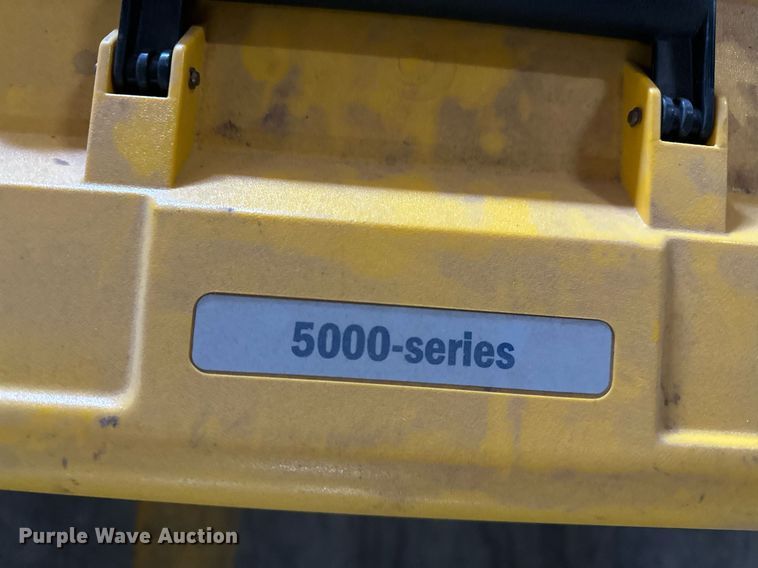 image for item MG9836 Surveying equipment