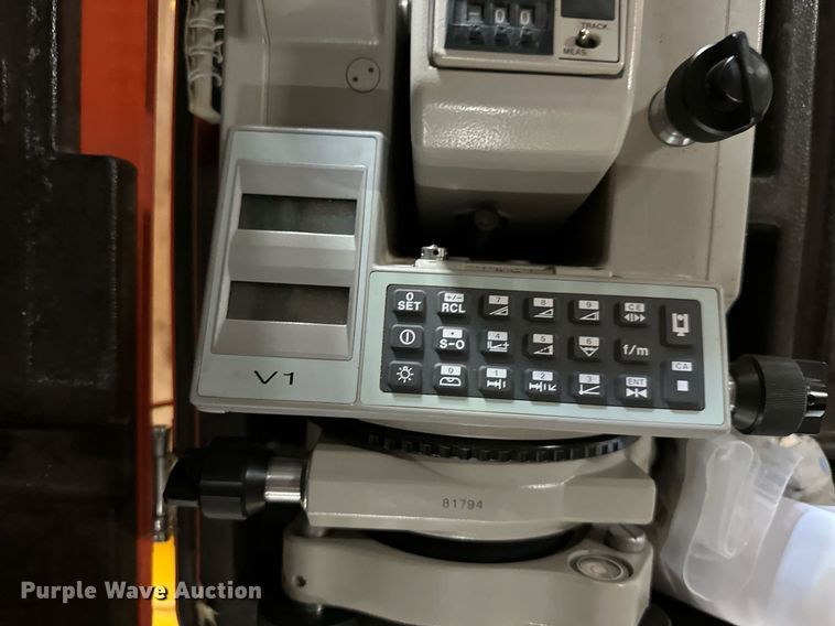 image for item MG9836 Surveying equipment