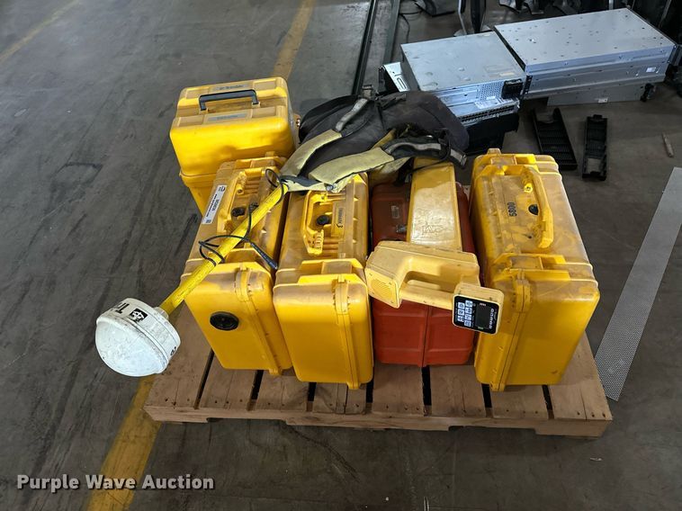 image for item MG9836 Surveying equipment