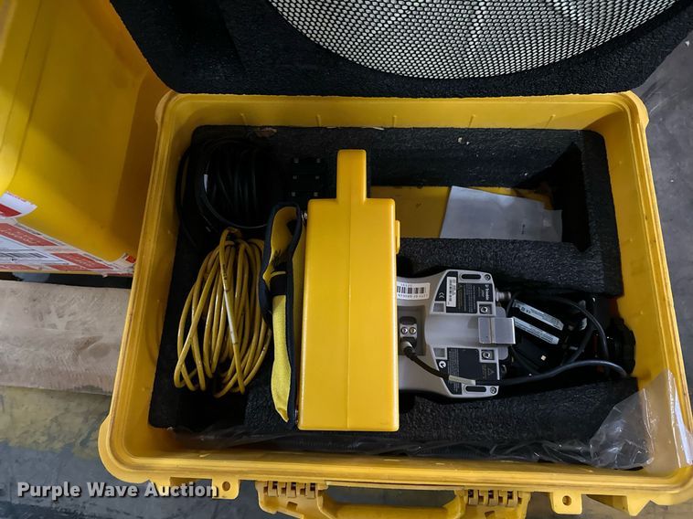 image for item MG9836 Surveying equipment