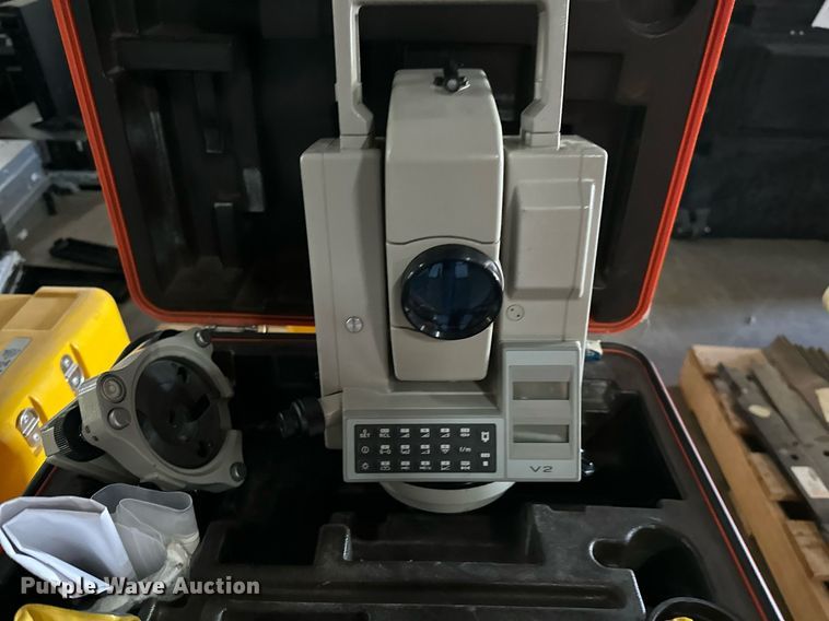 image for item MG9836 Surveying equipment