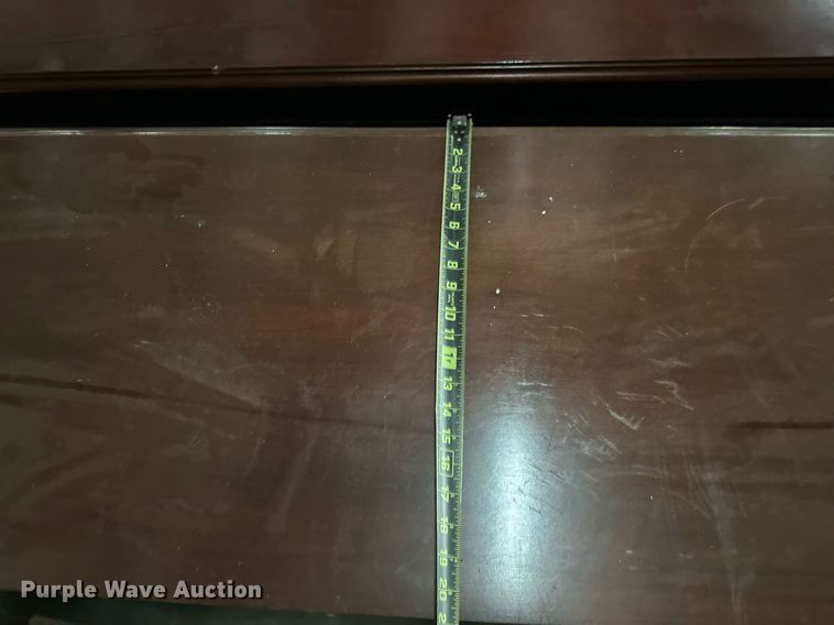 image for item MG9837 (2) desks