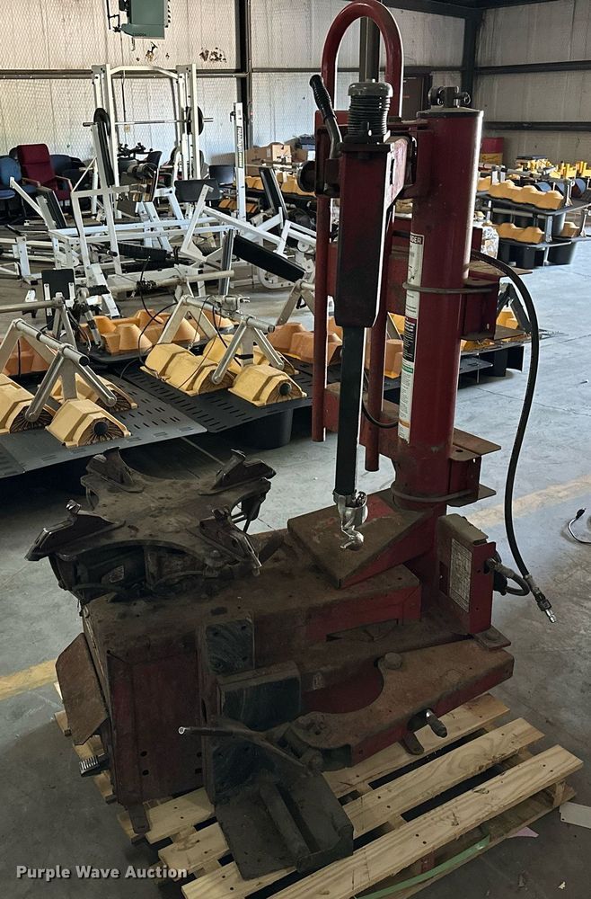 image for item MG9844 Coats 5065AX  rim clamp tire machine