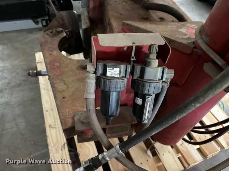 image for item MG9844 Coats 5065AX  rim clamp tire machine