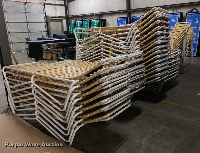 image for item MG9851 Patio furniture