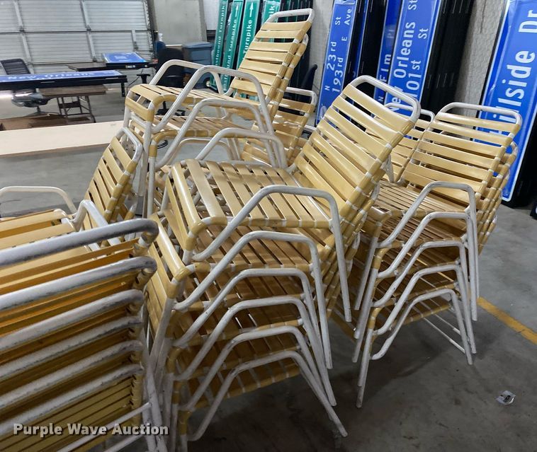 image for item MG9851 Patio furniture