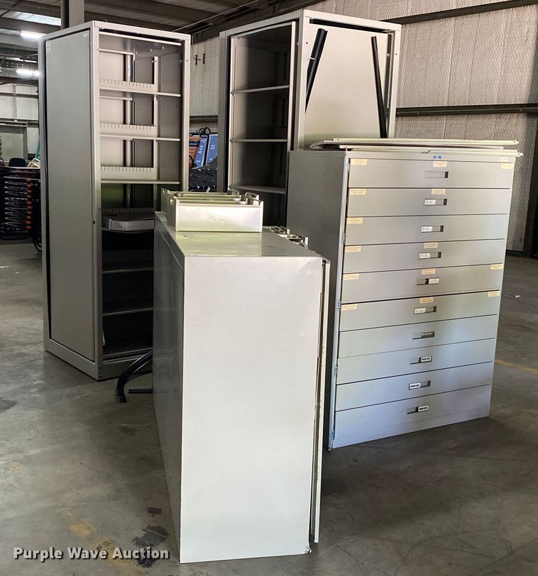 image for item MG9856 (4) cabinets