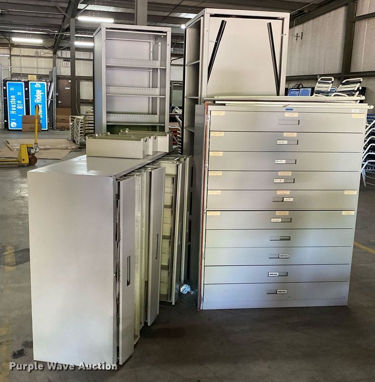 image for item MG9856 (4) cabinets