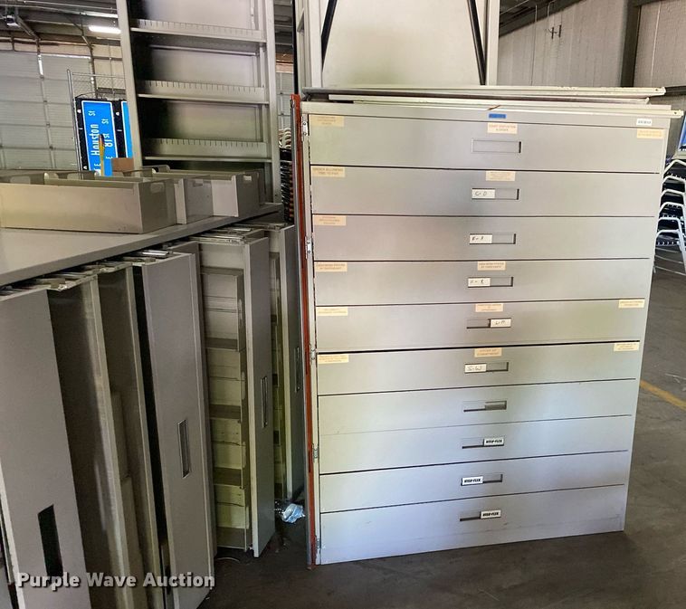 image for item MG9856 (4) cabinets